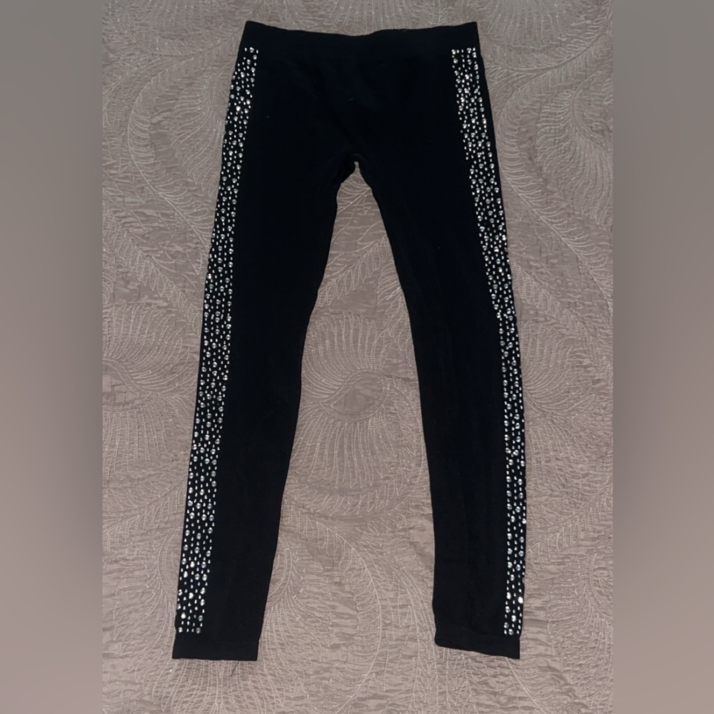 black leggings with diamond sides